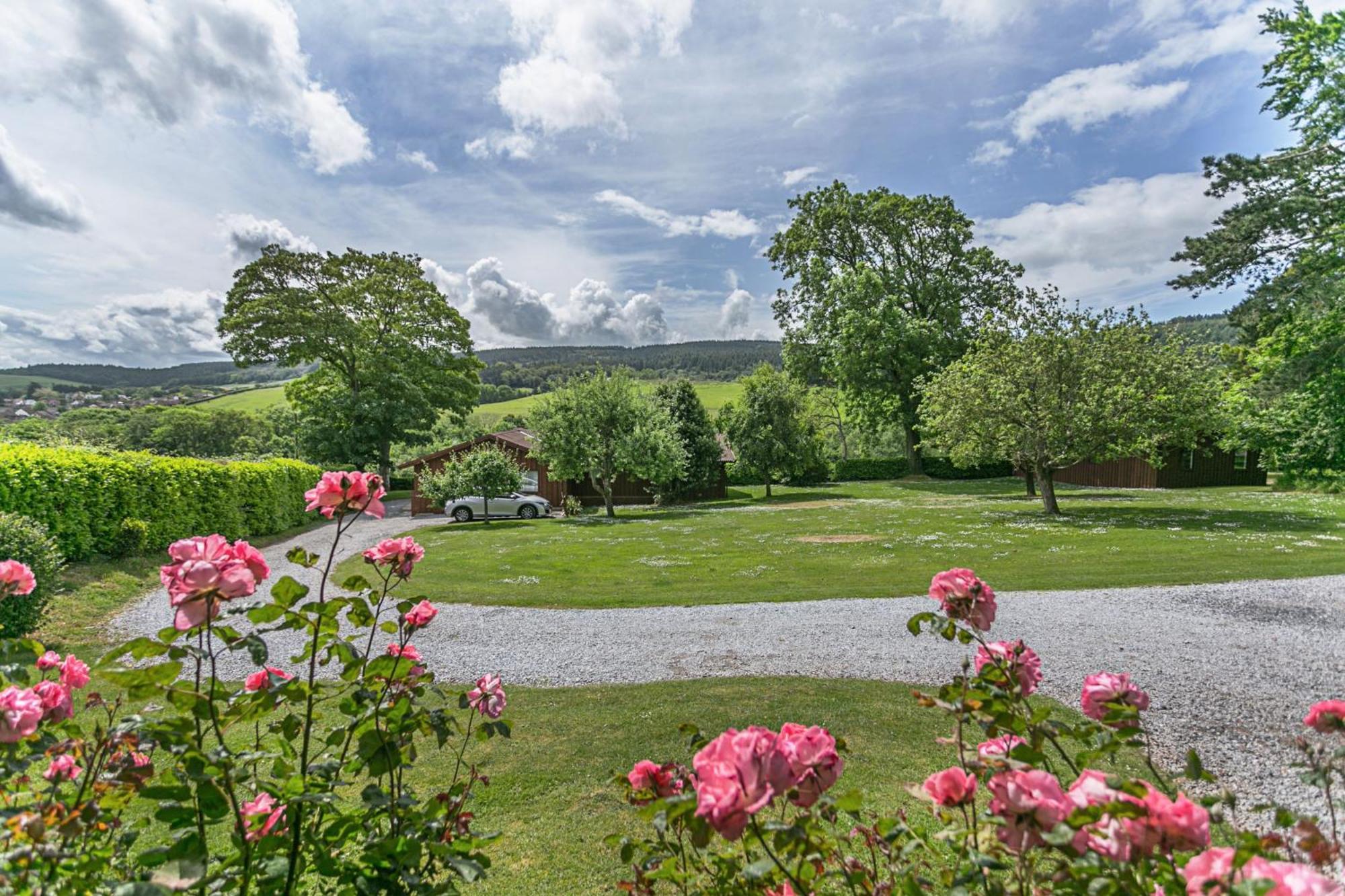 Laburnum Lodge Sleeps 6 Wheelchair Access Minehead Εξωτερικό φωτογραφία